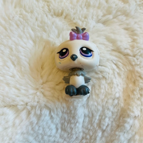 Littlest Pet Shop ~ #449 ~ Owl Bird ~ White Gray ~ Purple - Picture 1 of 4